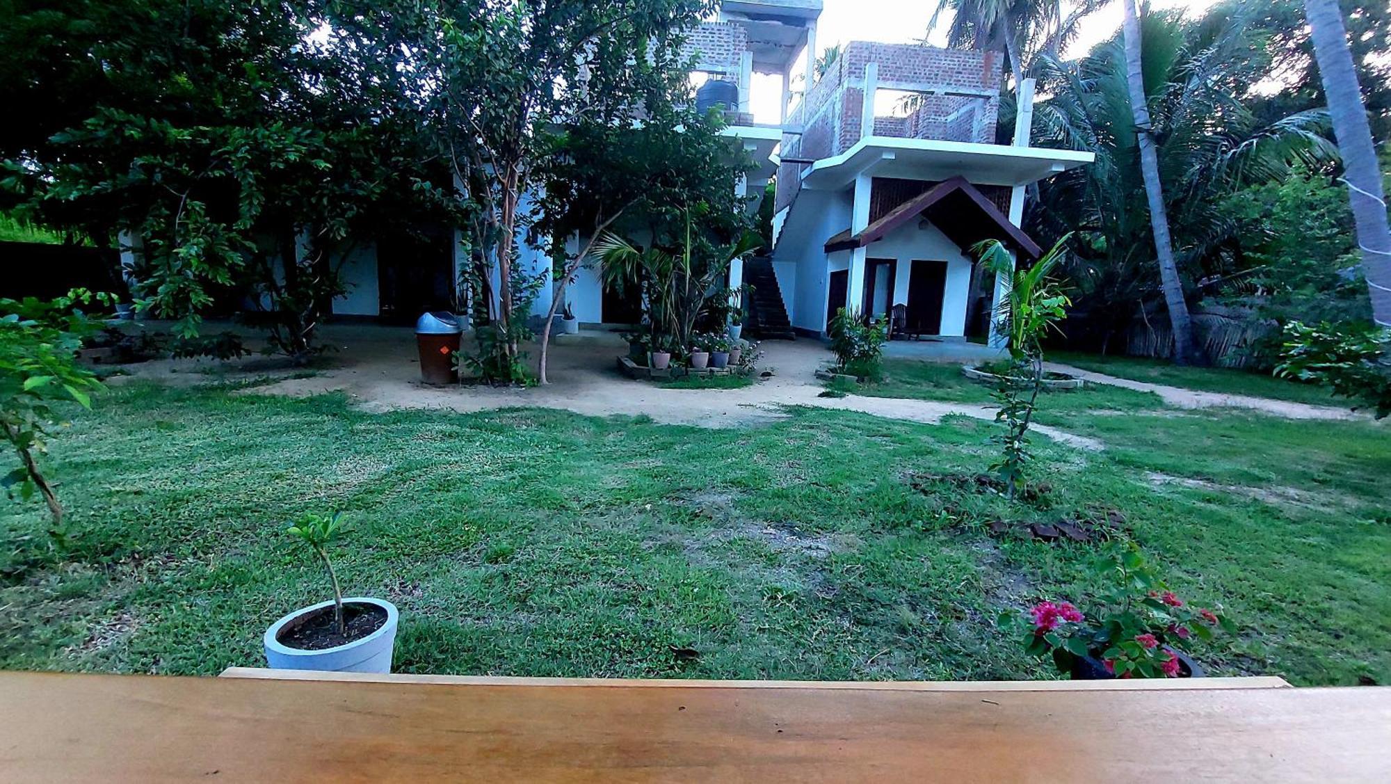 The Dream Inn Guesthouse Passikudah 바티칼로아 외부 사진